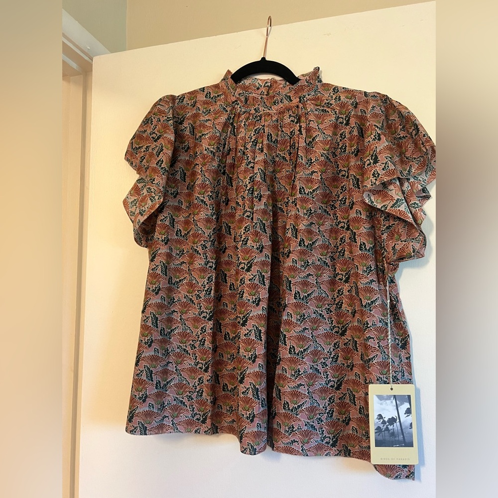 NWT Trovata Birds of Paradis Carla Blouse in Fan Flower print sz Large